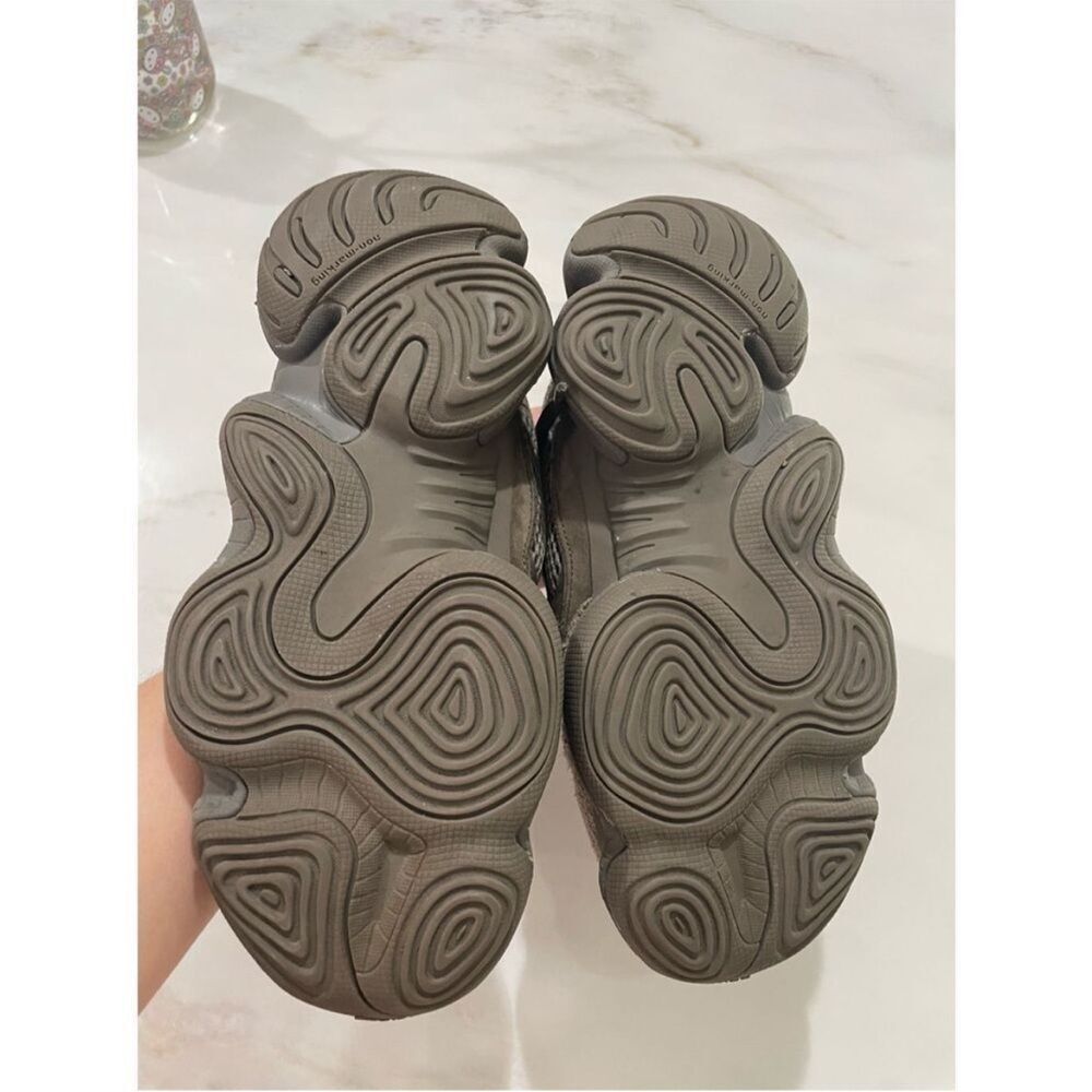 adidas YEEZY 500 Earth Tone Sneakers - Picture 7 of 7